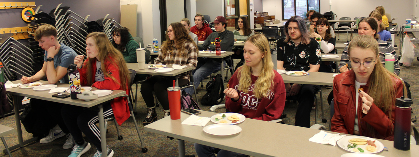 Honors students attending the Spring 2024 Pirates Seminar.